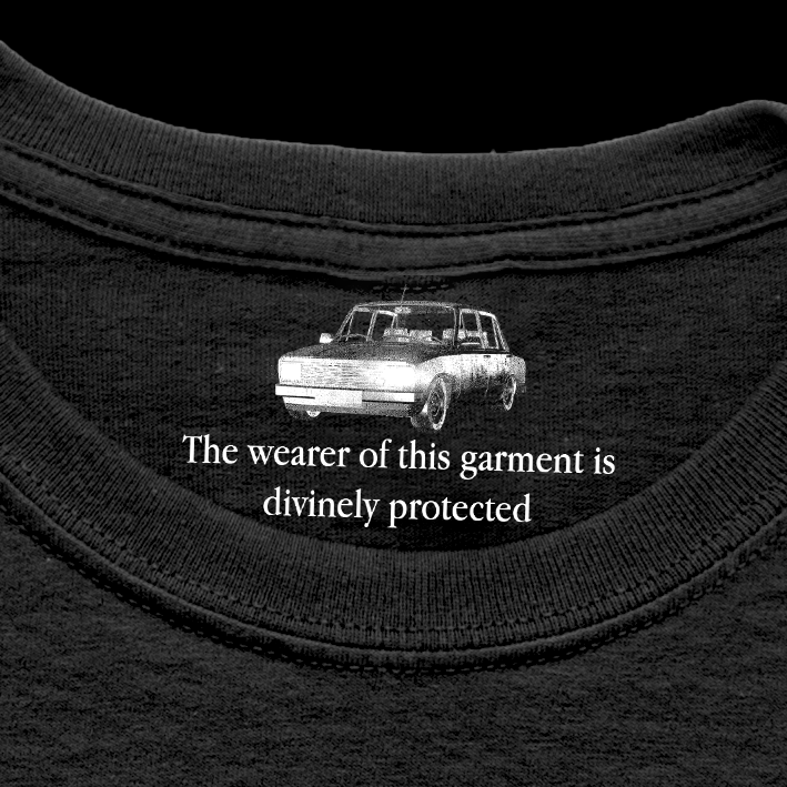 Speech T-Shirt " You are a living people "